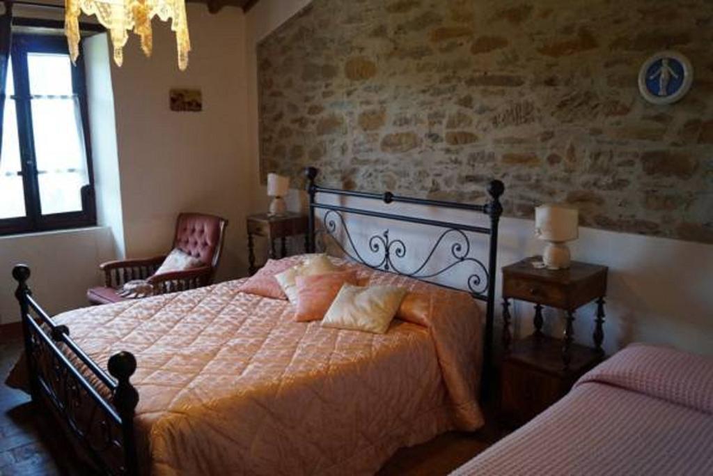 Agriturismo Bonzalone Farm stay